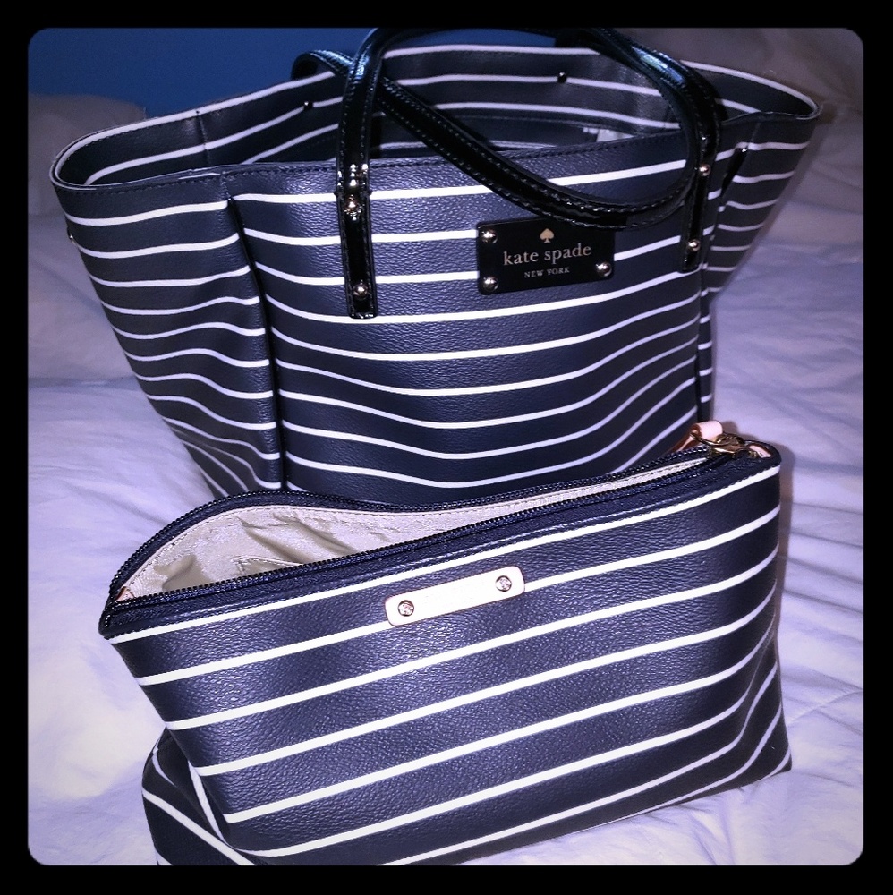 **SOLD** Kate Spade tote and pouch